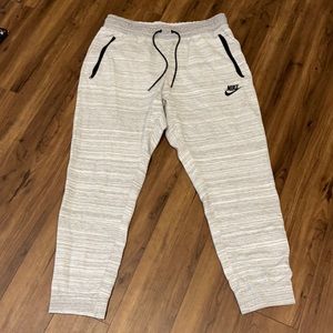 Nike Joggers